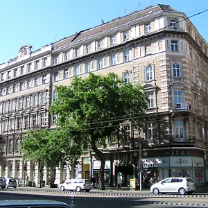 Eitans 3* Budapešť