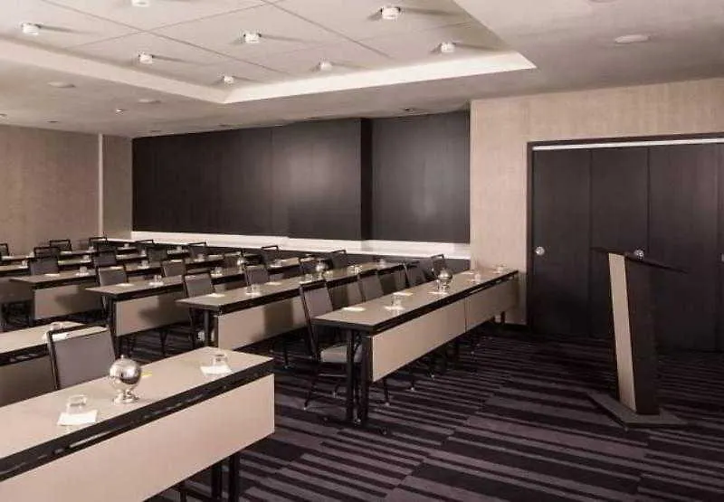 Courtyard By Marriott New York Manhattan/Central Park 4*,